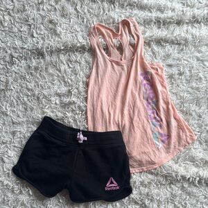 Reebok Tank Top & Shorts Size Medium 7/8